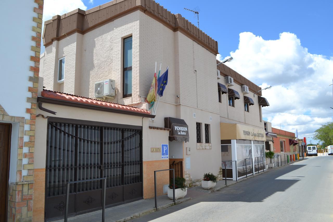Paterna del Campo 拉鲁塔旅馆酒店 外观 照片