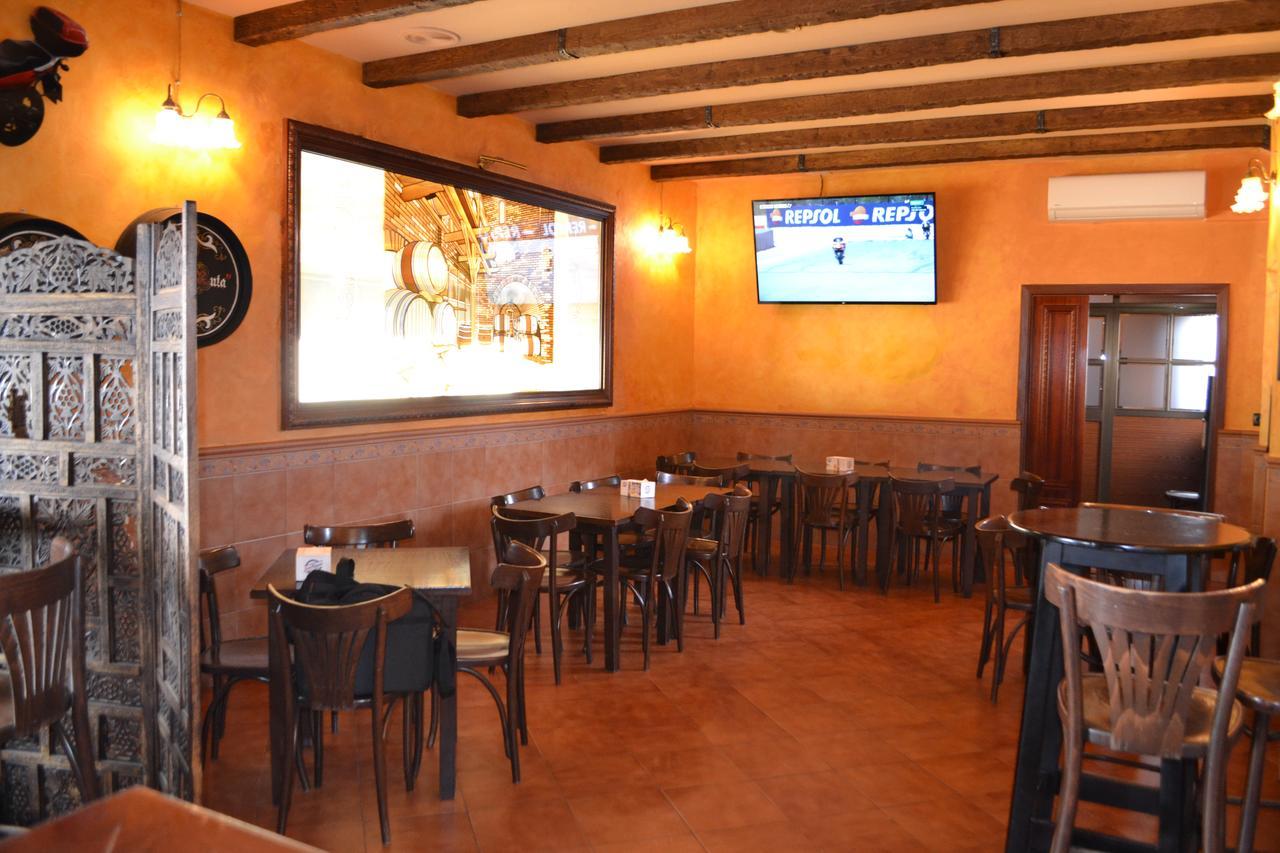 Paterna del Campo 拉鲁塔旅馆酒店 外观 照片
