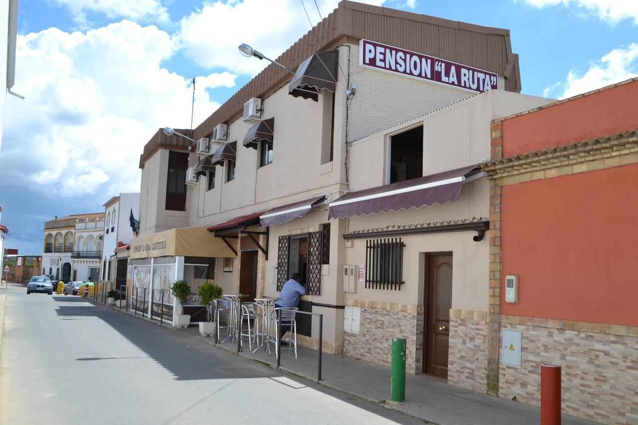 Paterna del Campo 拉鲁塔旅馆酒店 外观 照片
