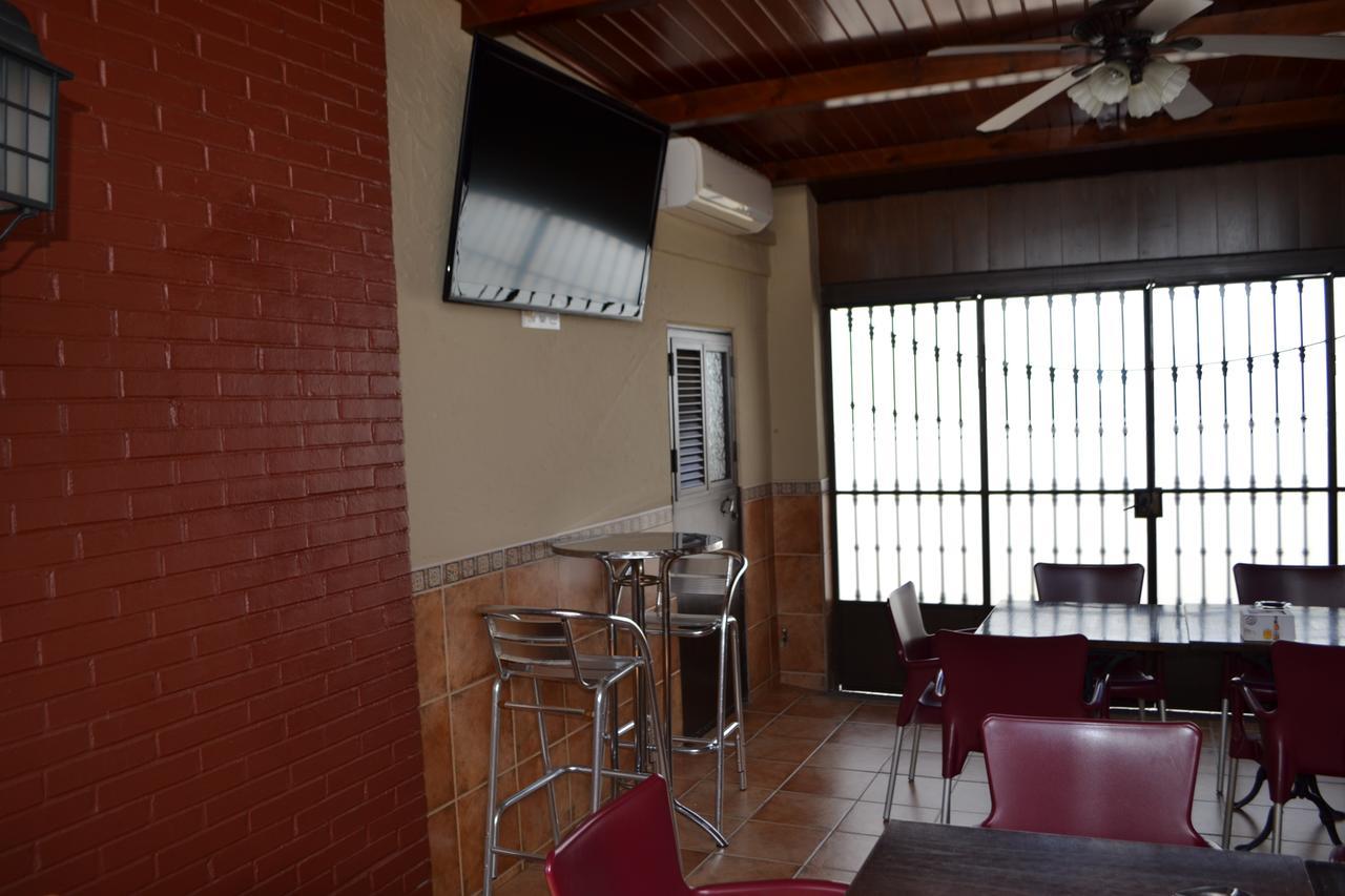 Paterna del Campo 拉鲁塔旅馆酒店 外观 照片